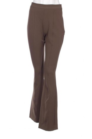 Дамски панталон Marciano by Guess, Размер M, Цвят Кафяв, Цена 38,20 лв.