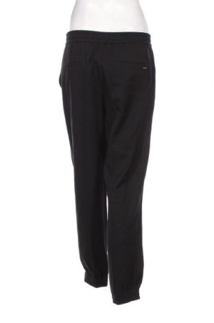 Дамски панталон Massimo Dutti, Размер S, Цвят Черен, Цена 29,40 лв.