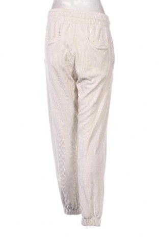 Дамски панталон NU-IN, Размер M, Цвят Бял, Цена 29,33 лв.