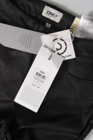 Дамски панталон ONLY, Размер S, Цвят Черен, Цена 29,16 лв.
