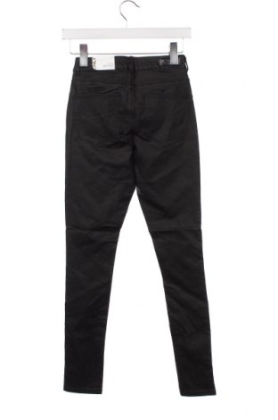 Дамски панталон ONLY, Размер S, Цвят Черен, Цена 29,16 лв.