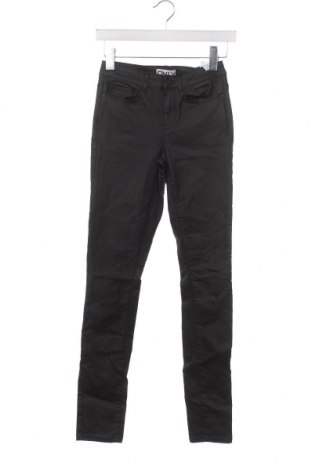 Дамски панталон ONLY, Размер XS, Цвят Черен, Цена 11,04 лв.