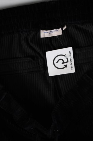 Γυναικείο παντελόνι ONLY Carmakoma, Μέγεθος 3XL, Χρώμα Μαύρο, Τιμή 6,19 €