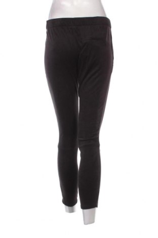 Γυναικείο παντελόνι Oui, Μέγεθος M, Χρώμα Μαύρο, Τιμή 17,28 €