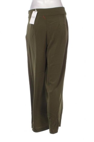 Pantaloni de femei Oviesse, Mărime M, Culoare Verde, Preț 72,63 Lei
