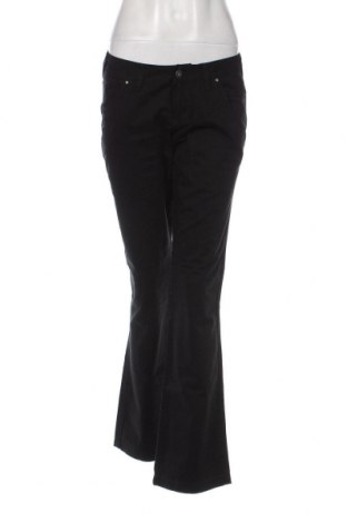 Γυναικείο παντελόνι PUMA, Μέγεθος S, Χρώμα Μαύρο, Τιμή 6,52 €
