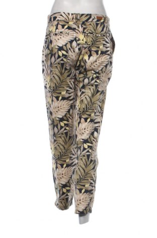 Дамски панталон Pepe Jeans, Размер M, Цвят Многоцветен, Цена 18,13 лв.
