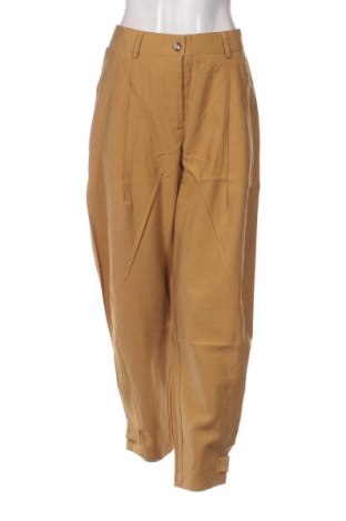 Дамски панталон Peppercorn, Размер M, Цвят Жълт, Цена 38,28 лв.
