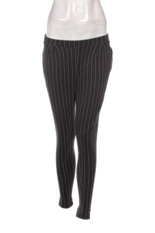 Дамски панталон Pull&Bear, Размер S, Цвят Черен, Цена 13,12 лв.