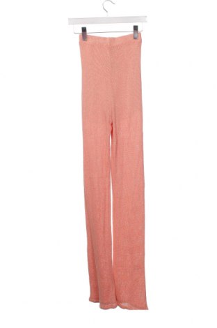 Дамски панталон Pull&Bear, Размер XS, Цвят Розов, Цена 19,90 лв.