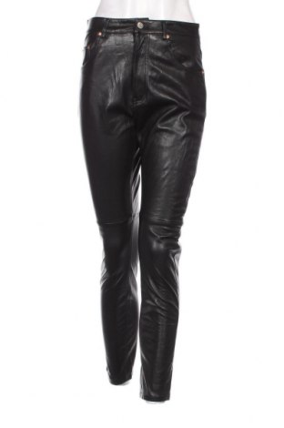 Дамски панталон Pull&Bear, Размер M, Цвят Черен, Цена 8,41 лв.