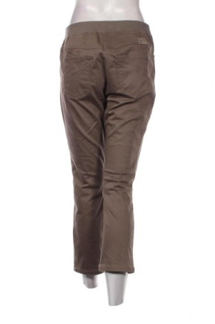 Дамски панталон Raphaela By Brax, Размер M, Цвят Бежов, Цена 27,93 лв.