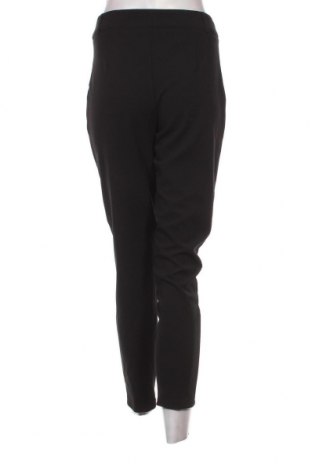 Дамски панталон Reserved, Размер M, Цвят Черен, Цена 46,11 лв.