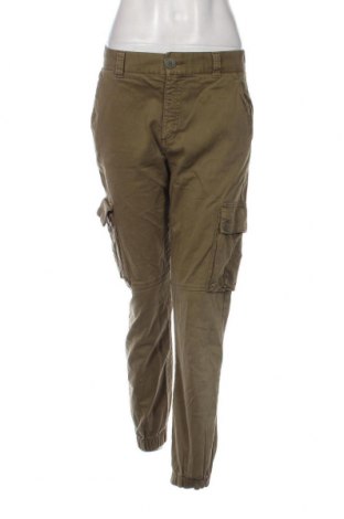 Дамски панталон Tally Weijl, Размер M, Цвят Зелен, Цена 14,79 лв.