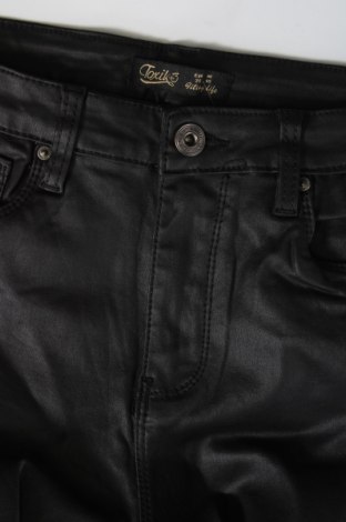 Γυναικείο παντελόνι Toxik 3, Μέγεθος S, Χρώμα Μαύρο, Τιμή 5,56 €