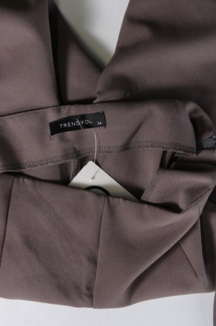 Дамски панталон Trendyol, Размер XS, Цвят Кафяв, Цена 13,92 лв.