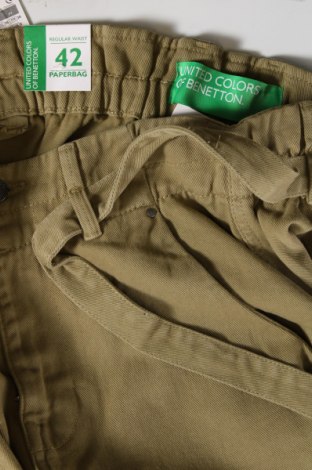 Damskie spodnie United Colors Of Benetton, Rozmiar L, Kolor Zielony, Cena 231,89 zł