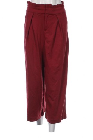Дамски панталон Vero Moda, Размер M, Цвят Червен, Цена 32,40 лв.