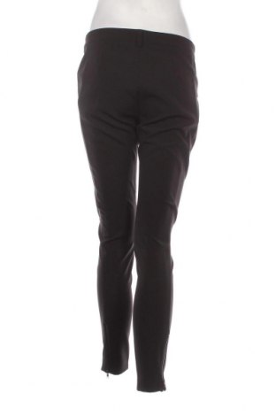 Dámské kalhoty  Vero Moda, Velikost M, Barva Černá, Cena  319,00 Kč
