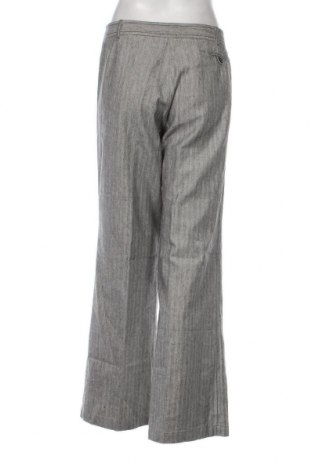 Дамски панталон Weekend Max Mara, Размер L, Цвят Сив, Цена 114,81 лв.