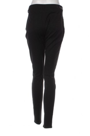 Pantaloni de femei Weekend Max Mara, Mărime M, Culoare Negru, Preț 131,89 Lei