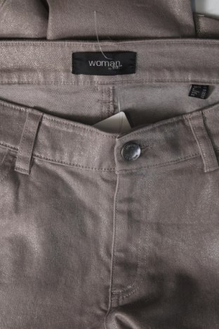 Дамски панталон Woman By Tchibo, Размер L, Цвят Бежов, Цена 13,05 лв.