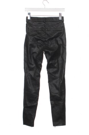 Дамски панталон Zara, Размер S, Цвят Черен, Цена 10,56 лв.