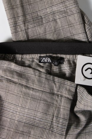 Pantaloni de femei Zara, Mărime S, Culoare Multicolor, Preț 13,82 Lei