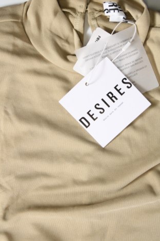 Γυναικείο αμάνικο μπλουζάκι Desires, Μέγεθος XS, Χρώμα  Μπέζ, Τιμή 14,95 €