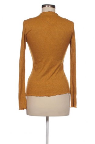 Дамски пуловер, Размер M, Цвят Жълт, Цена 8,99 лв.