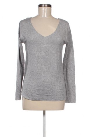 Γυναικείο πουλόβερ, Μέγεθος M, Χρώμα Γκρί, Τιμή 3,95 €