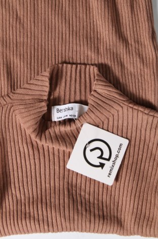 Дамски пуловер Bershka, Размер M, Цвят Бежов, Цена 13,05 лв.