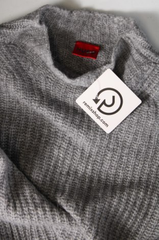 Дамски пуловер Hugo Boss, Размер M, Цвят Сив, Цена 227,61 лв.
