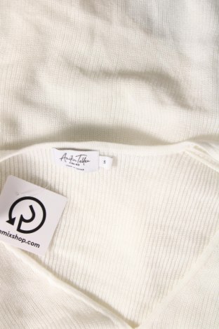 Γυναικείο πουλόβερ NA-KD, Μέγεθος S, Χρώμα Λευκό, Τιμή 4,13 €