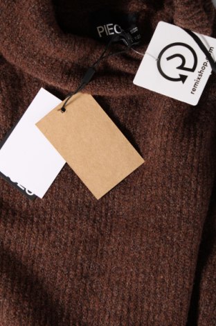 Дамски пуловер Pieces, Размер XL, Цвят Кафяв, Цена 22,68 лв.