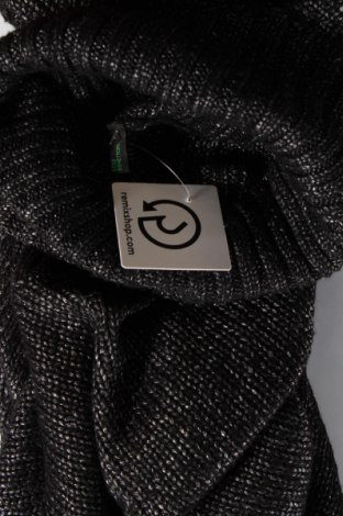 Дамски пуловер United Colors Of Benetton, Размер M, Цвят Черен, Цена 29,00 лв.