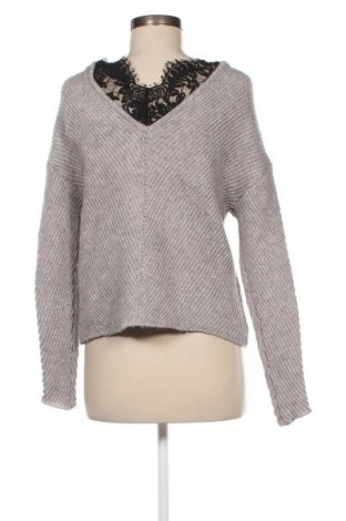 Дамски пуловер Vero Moda, Размер XS, Цвят Сив, Цена 9,20 лв.