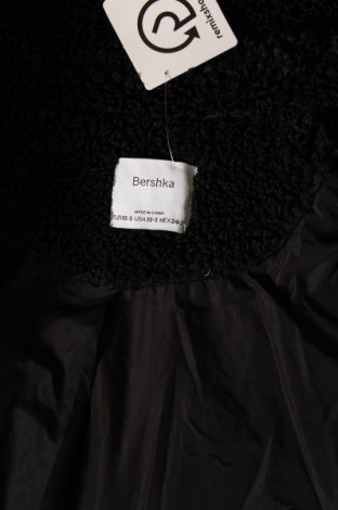 Damenmantel Bershka, Größe XS, Farbe Schwarz, Preis 44,68 €