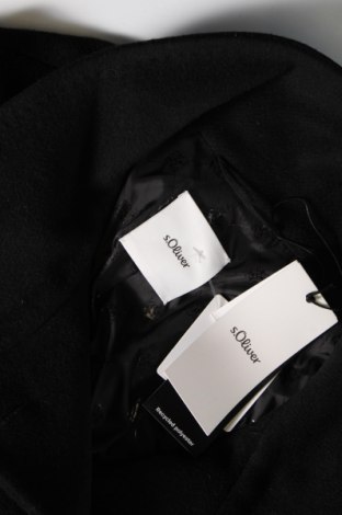 Дамско палто S.Oliver, Размер S, Цвят Черен, Цена 102,03 лв.