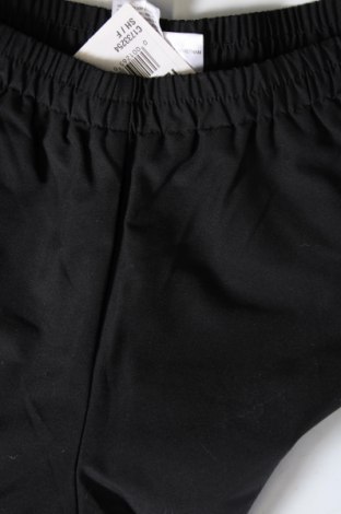Damen Sporthose, Größe L, Farbe Schwarz, Preis 6,26 €