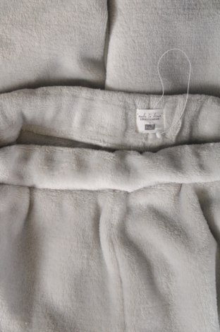 Damen Sporthose F&F, Größe XS, Farbe Grau, Preis 3,03 €