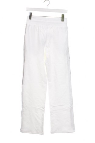 Γυναικείο αθλητικό παντελόνι PUMA, Μέγεθος XS, Χρώμα Λευκό, Τιμή 24,22 €