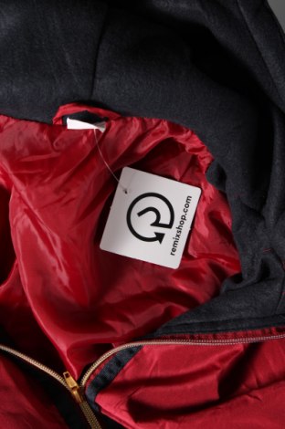 Dámska bunda , Veľkosť L, Farba Červená, Cena  4,08 €