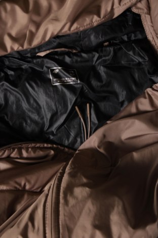 Γυναικείο μπουφάν 4F, Μέγεθος S, Χρώμα  Μπέζ, Τιμή 30,73 €