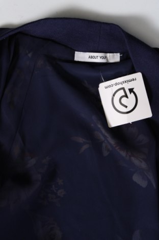 Γυναικείο μπουφάν About You, Μέγεθος S, Χρώμα Μπλέ, Τιμή 42,27 €