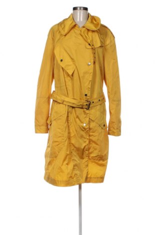 Γυναικείο μπουφάν Belstaff, Μέγεθος L, Χρώμα Κίτρινο, Τιμή 169,38 €
