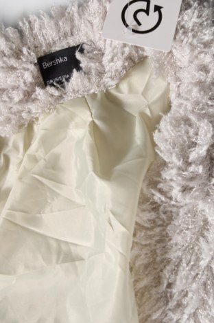 Γυναικείο μπουφάν Bershka, Μέγεθος XS, Χρώμα Γκρί, Τιμή 9,69 €