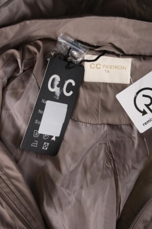 Γυναικείο μπουφάν Cc Fashion, Μέγεθος XXL, Χρώμα  Μπέζ, Τιμή 39,39 €
