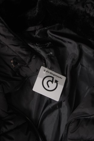 Dámska bunda  Chicoree, Veľkosť M, Farba Čierna, Cena  14,80 €