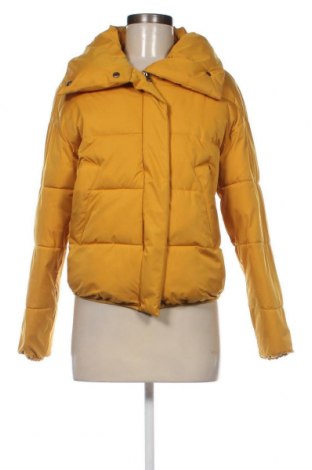 Γυναικείο μπουφάν Cropp, Μέγεθος XS, Χρώμα Κίτρινο, Τιμή 17,03 €